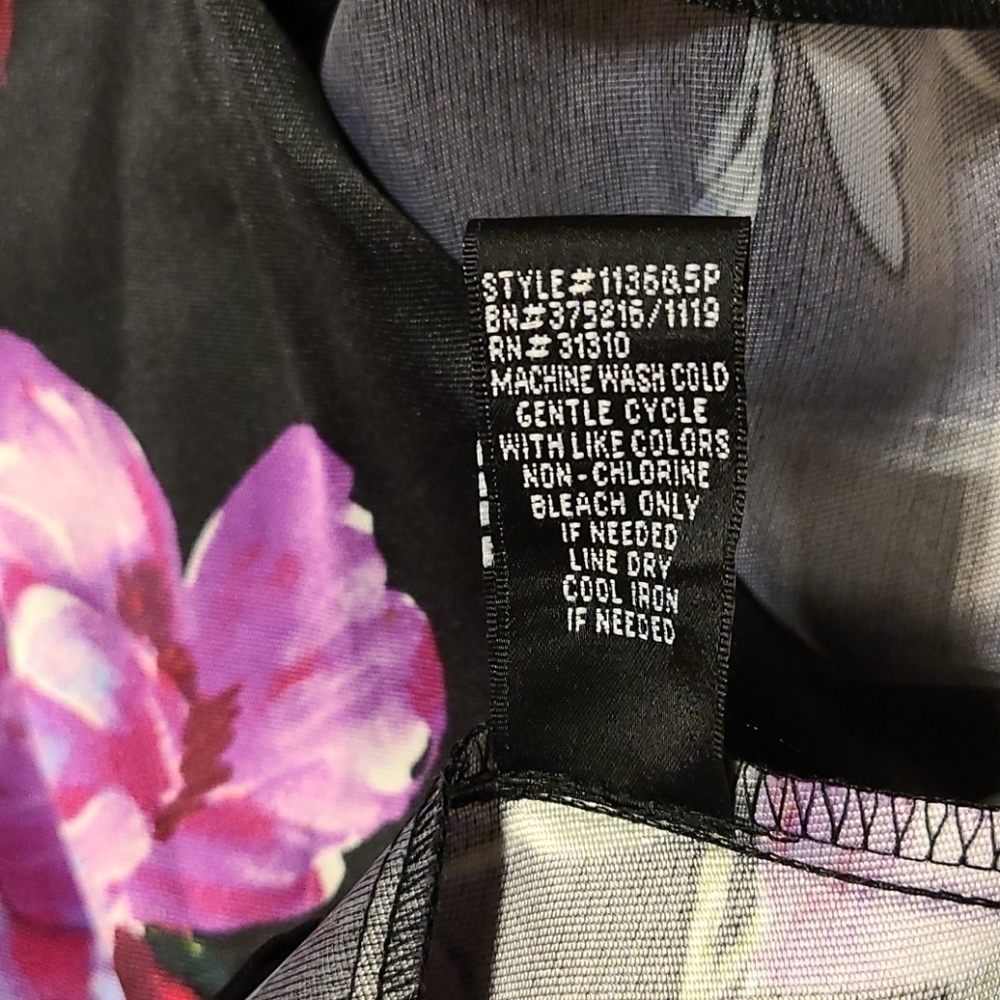 BCX Floral Print Cross Back Gown - Picture 11 of 12